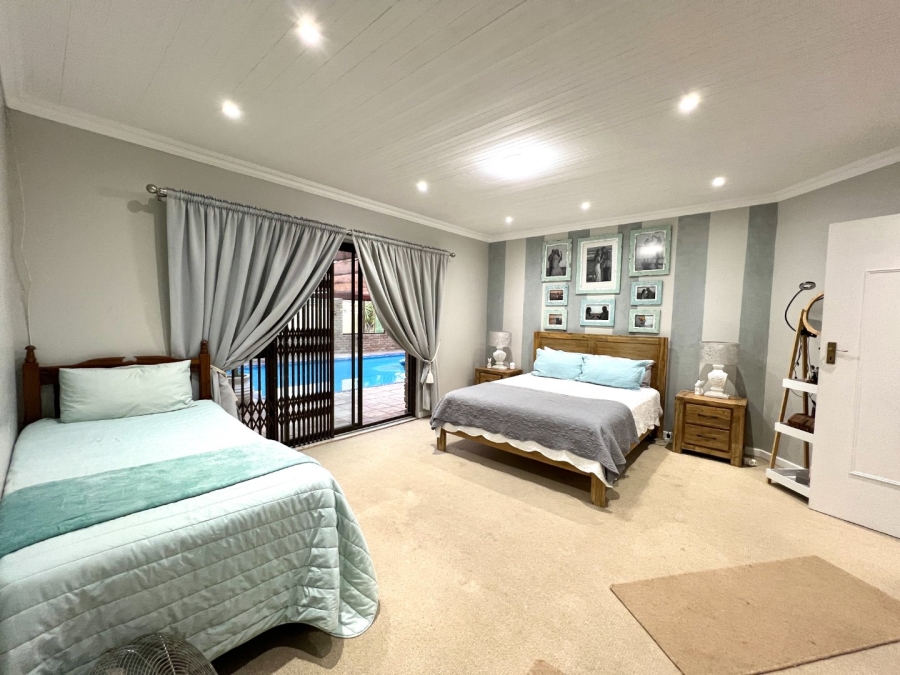 4 Bedroom Property for Sale in Walmer Downs Eastern Cape